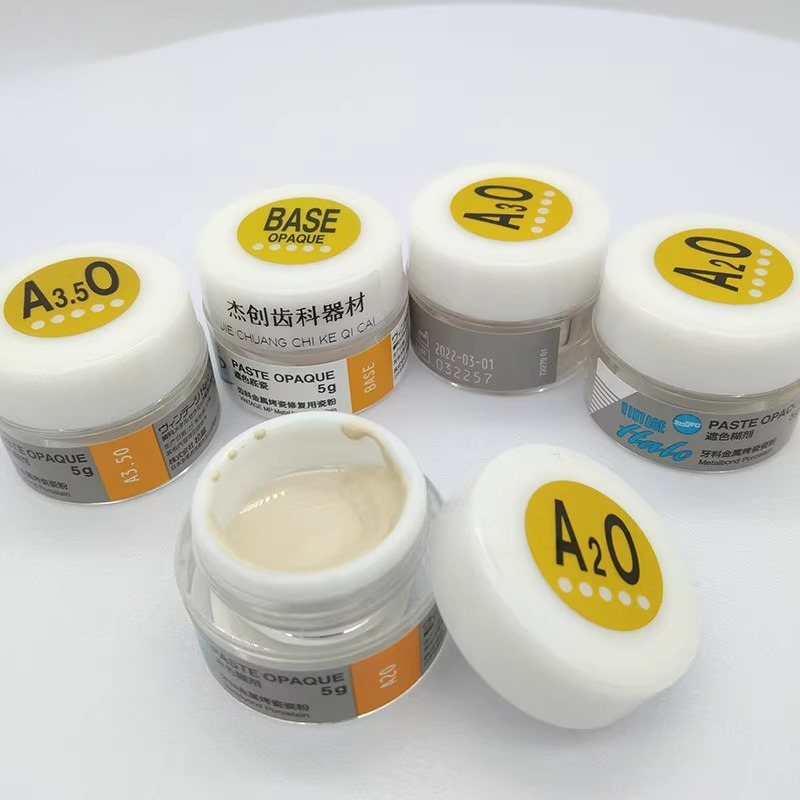 Materiali dentali Elaborazione - Teeth Whitening Paste recensione e prezzo